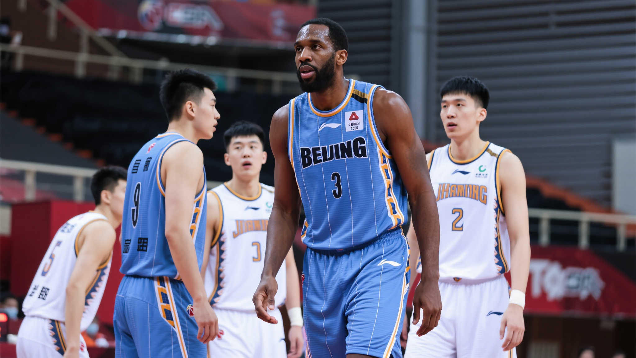 场比赛中发 场比赛中发